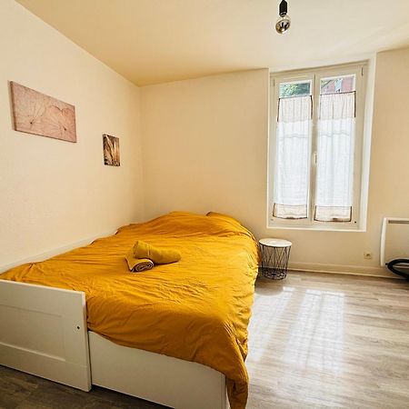 Appartement Rez-de-chaussée Laon Exterior foto